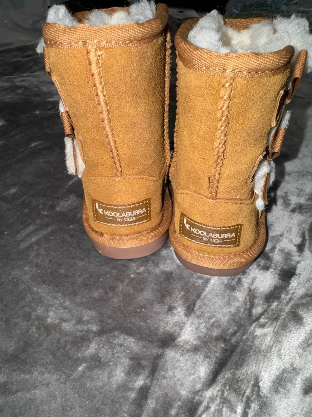 Koolaburra By UGG Brown Suede Boots Girl Size 6 Chestnut Fur Bow Victoria